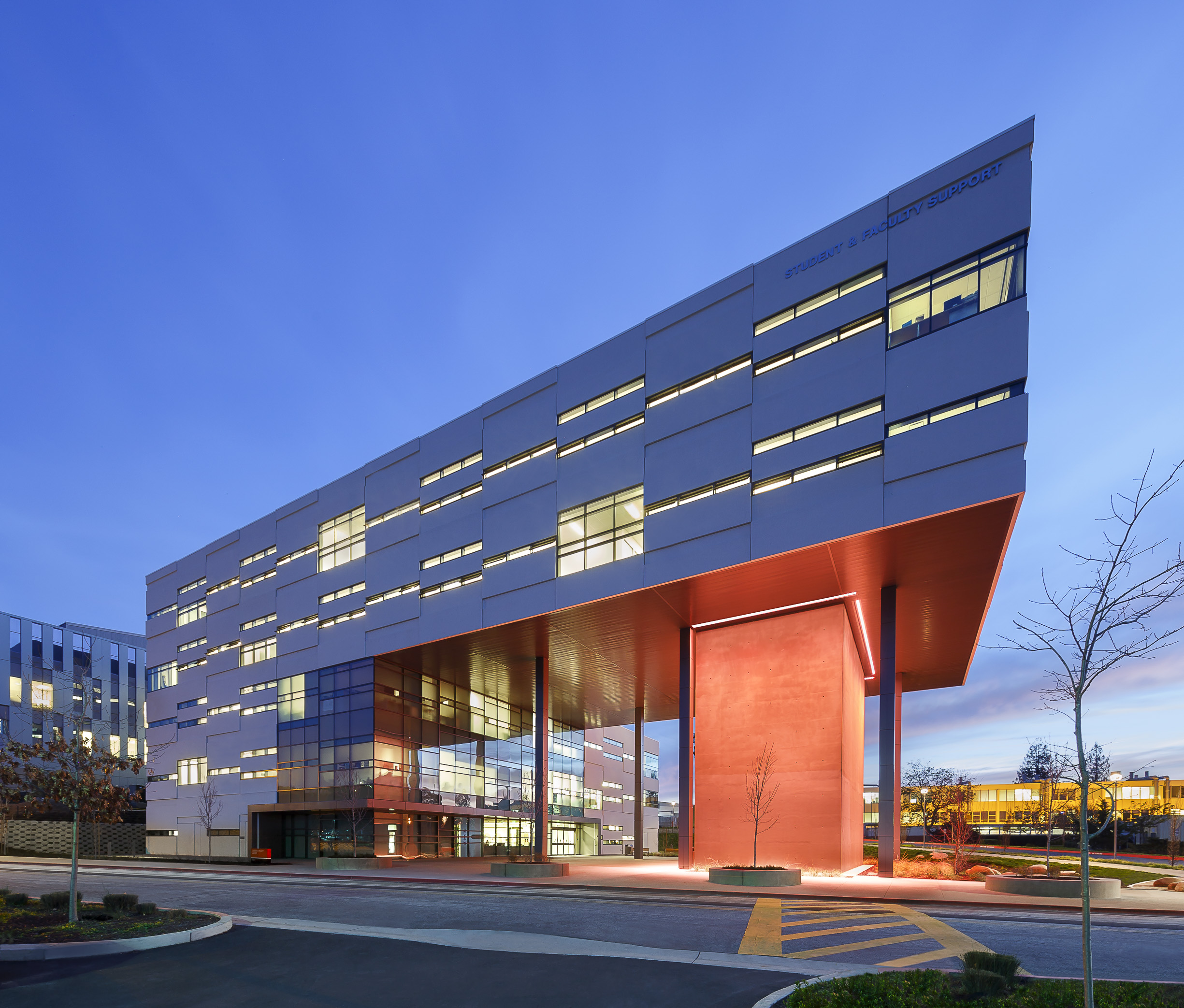 WARREN HALL AT EASTBAY UNIVERSITY